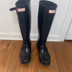 Hunter Wellies with Gussets Black Size 6